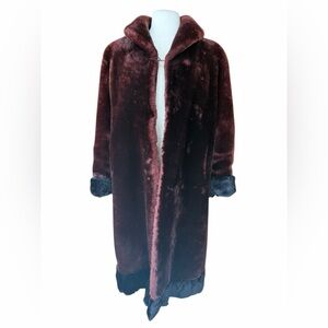 1950s/60s W. Reichenberger Brown w/Black Trim‎ Mouton Lamb Coat